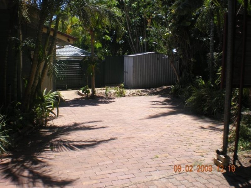 15 Hayes Street, Raceview QLD 4305