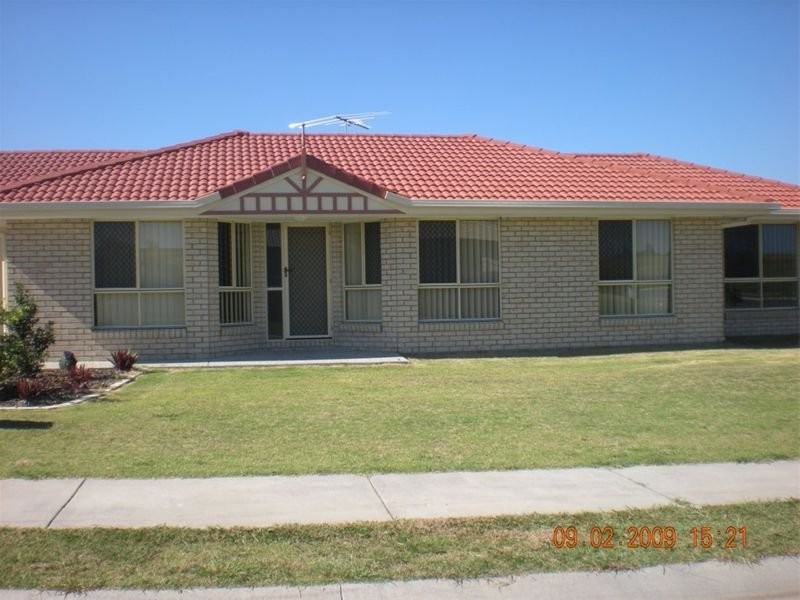 3 Nicole Place, Yamanto QLD 4305