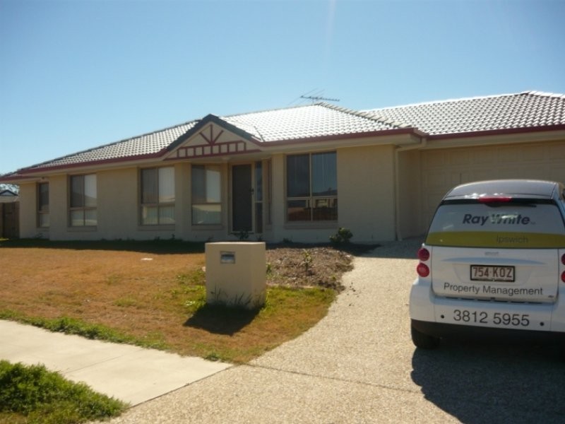 5 Nicole Place, Yamanto QLD 4305
