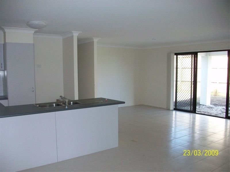 , 11 Waratah Court, Ipswich QLD 4305