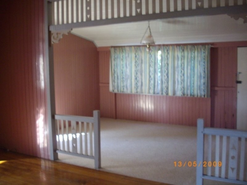 27 North Street, North Ipswich QLD 4305