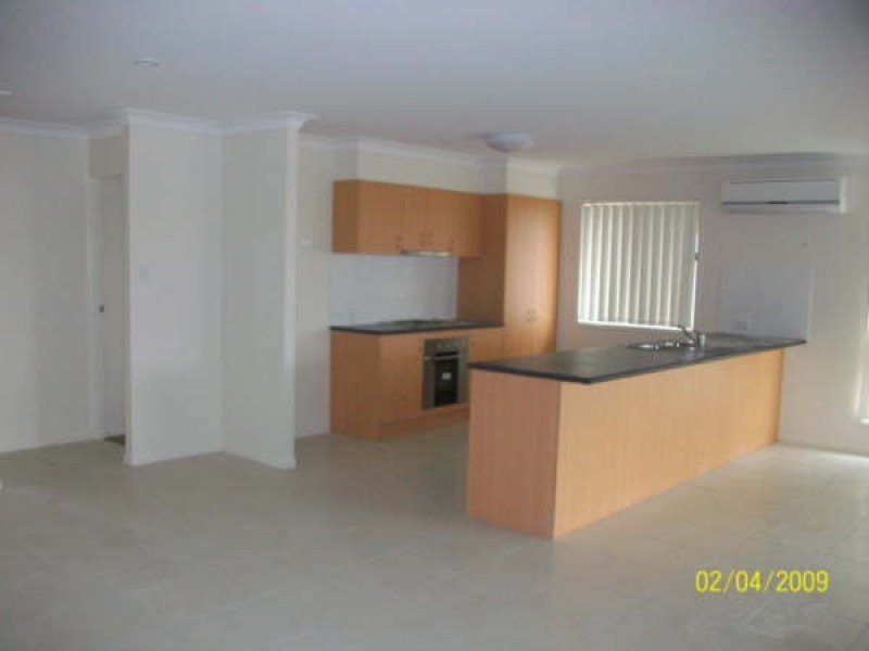 ,16 Haslingden Park Drive, Lowood QLD 4311