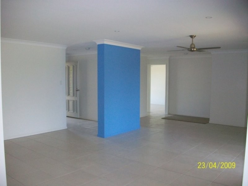 30 Rule Drive, Bundamba QLD 4304