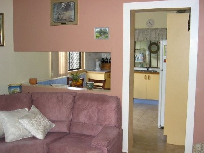 8 Theodore Street, Brassall QLD 4305