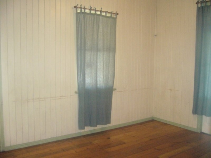 ,4 Harlin Road, Sadliers Crossing QLD 4305