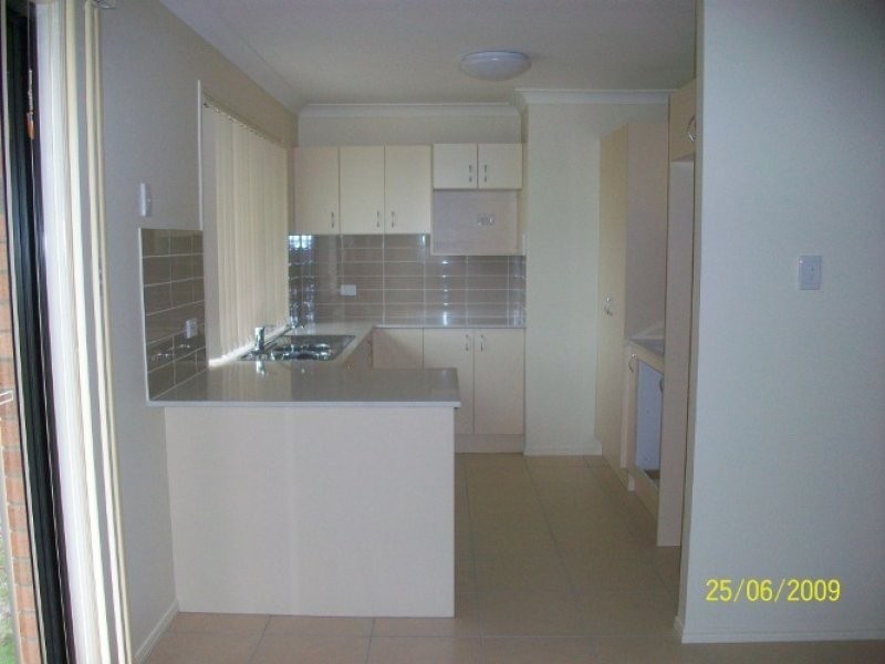 11 Bray Street, Lowood QLD 4311