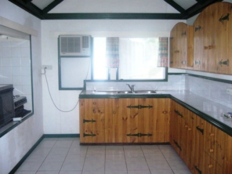 106 Barclay Street, Bundamba QLD 4304