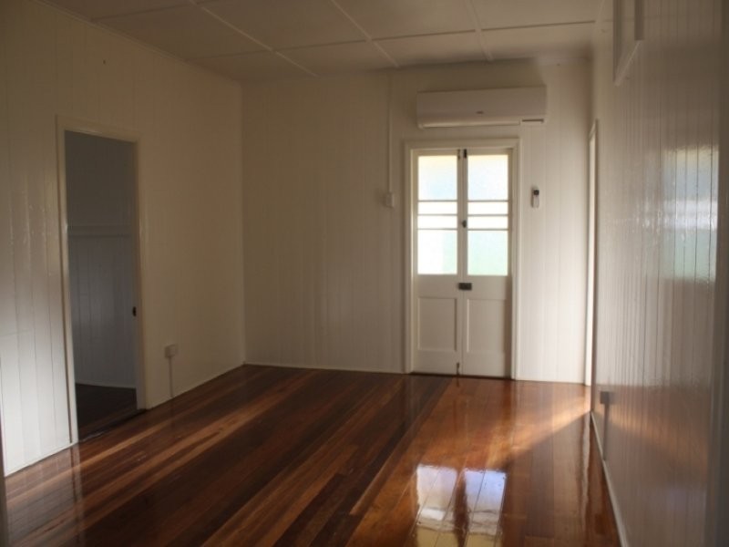 7 Edmond Street, Marburg QLD 4346