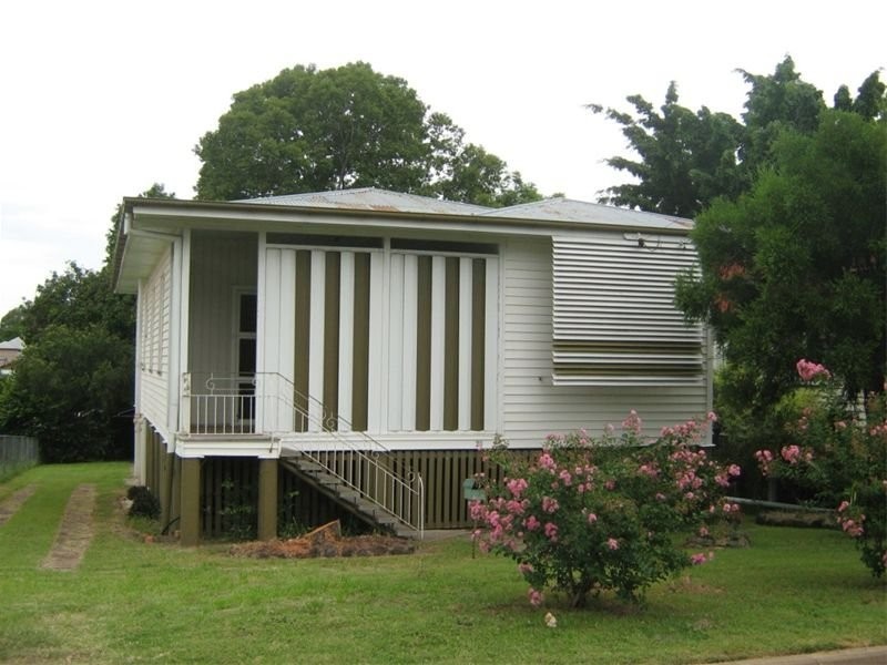 20 Gibbon Street, East Ipswich QLD 4305