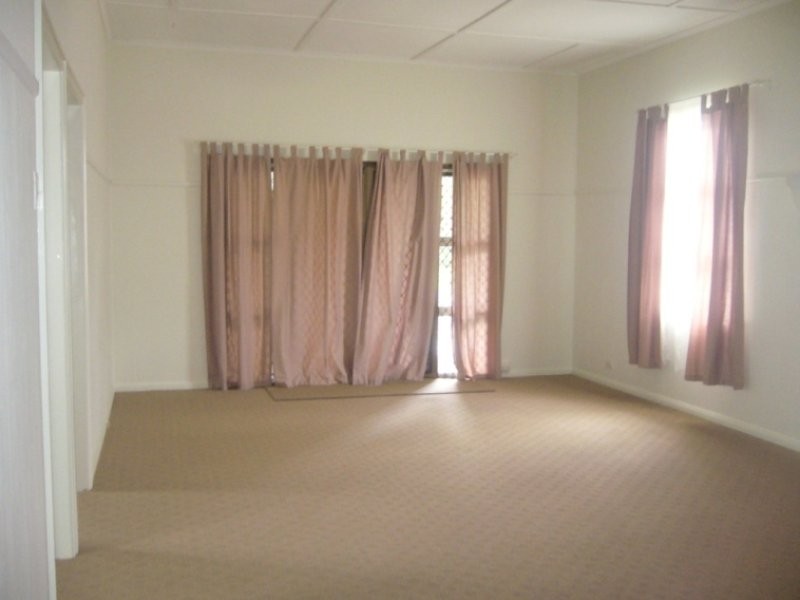 20 Gibbon Street, East Ipswich QLD 4305