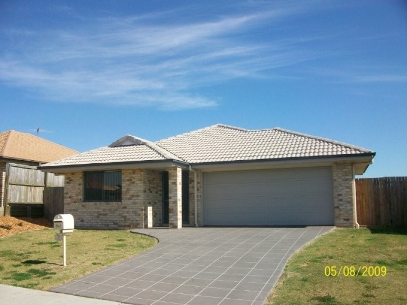 7 Sarah Place, Raceview QLD 4305