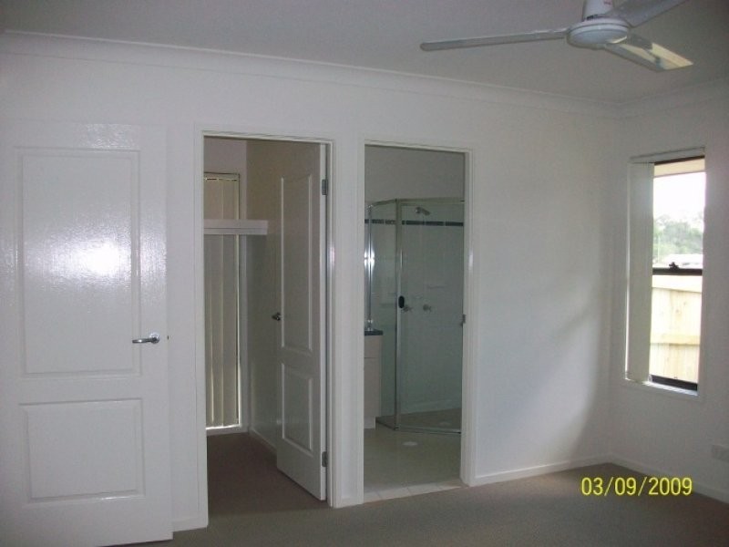 104 High Street, Blackstone QLD 4304