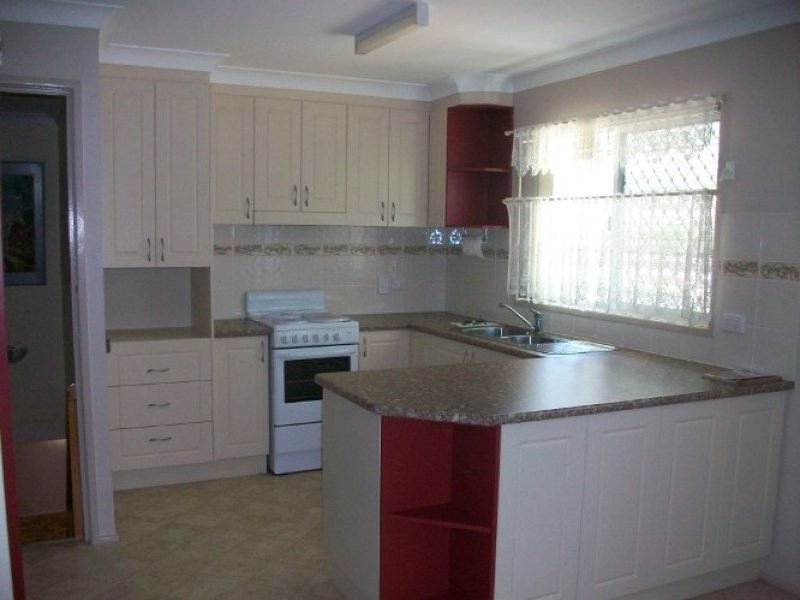 3 Carl Lane, North Ipswich QLD 4305
