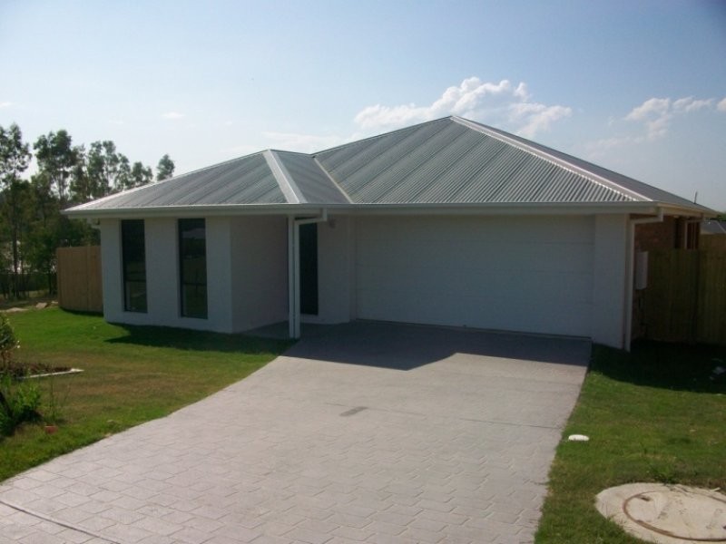 13 Moore Street, Redbank Plains QLD 4301