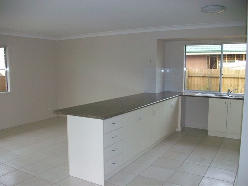 2 Dornoch Crescent, Raceview QLD 4305