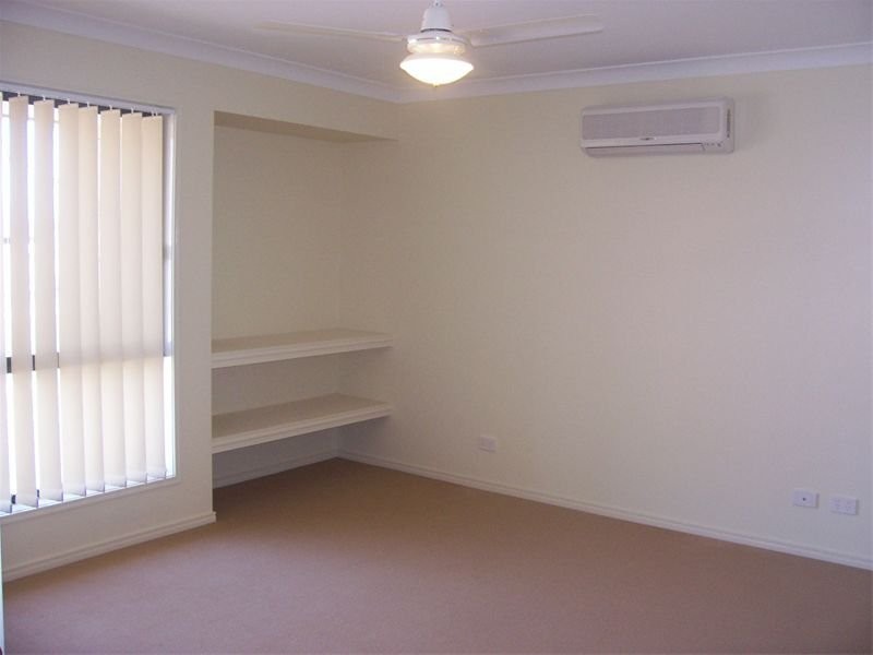 30 Angela Place, Yamanto QLD 4305