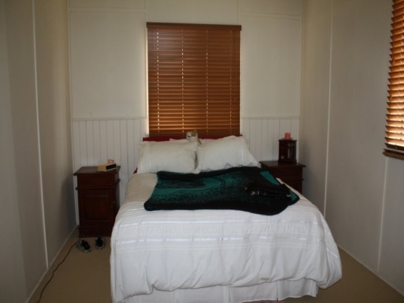 142 Cascade Street, Raceview QLD 4305