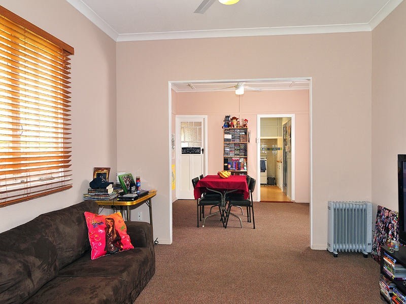 71a Darling Street East, Sadliers Crossing QLD 4305