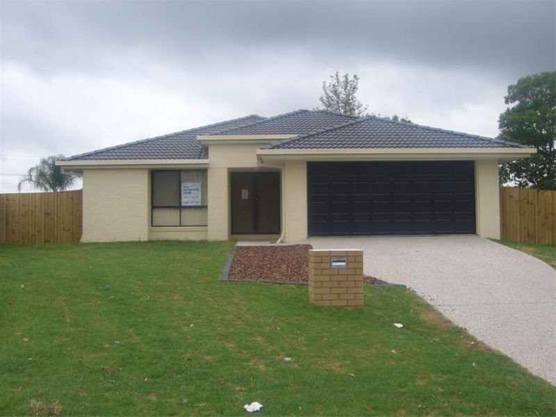 30 Angela Place, Yamanto QLD 4305