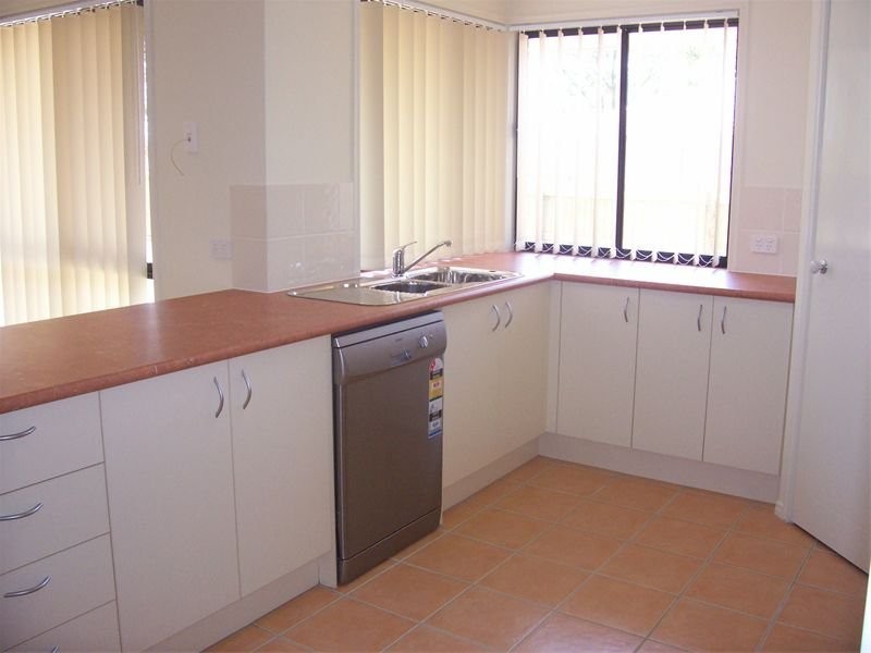 30 Angela Place, Yamanto QLD 4305