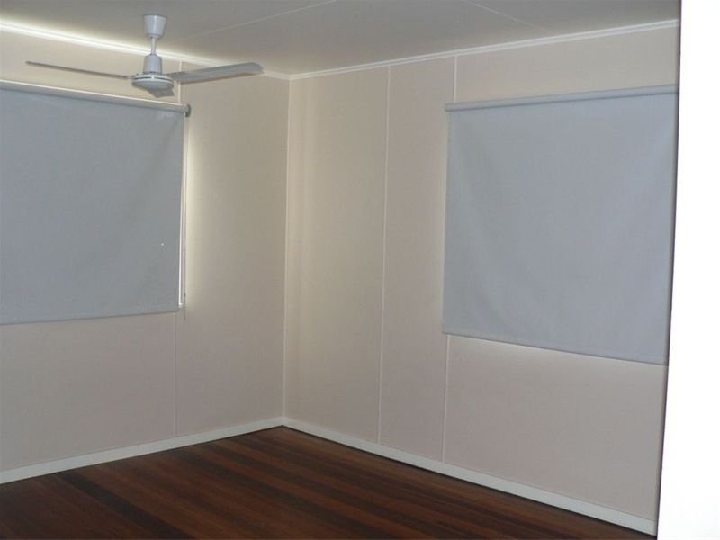 9 Bremer Parade, Basin Pocket QLD 4305