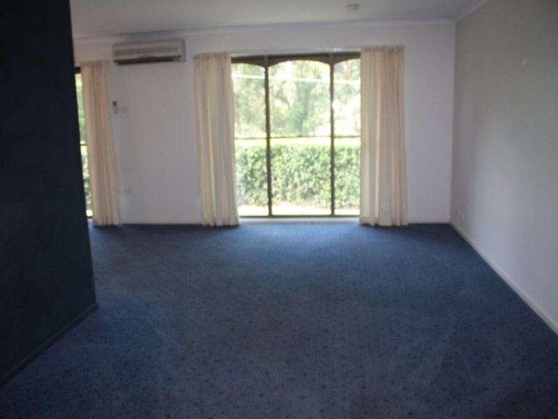 16 Tallon Street, Sadliers Crossing QLD 4305