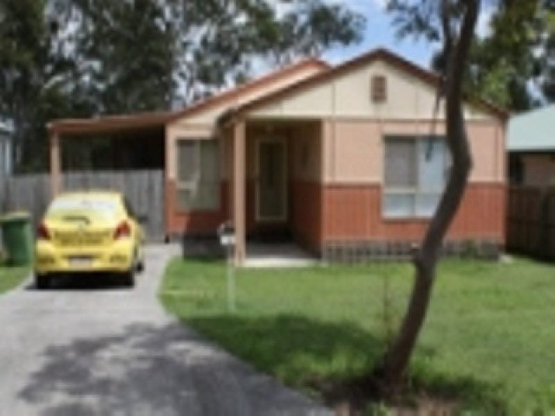 52 Earl Street, Dinmore QLD 4303