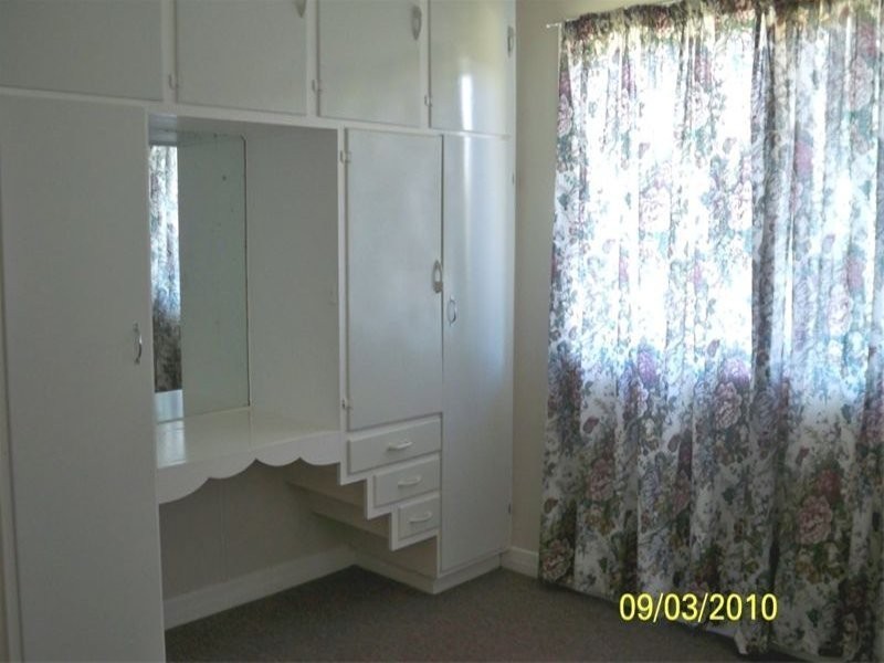 20 Dorothy Street, Silkstone QLD 4304