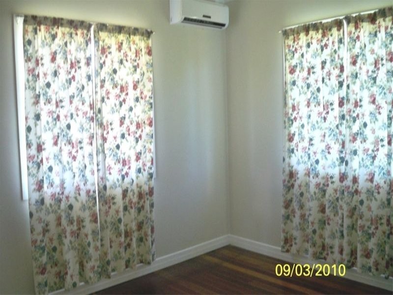 20 Dorothy Street, Silkstone QLD 4304