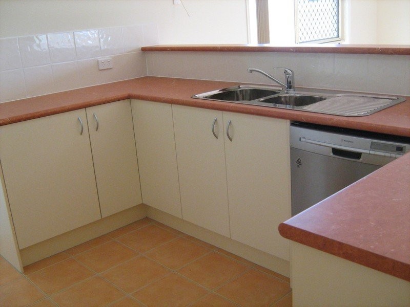 5 Nicole Place, Yamanto QLD 4305