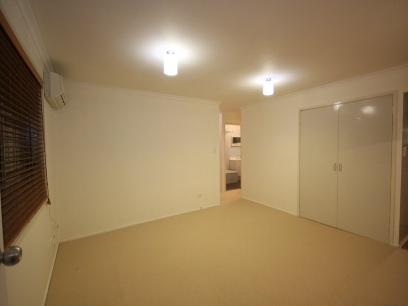 15 Stubbin Street, Bundamba QLD 4304