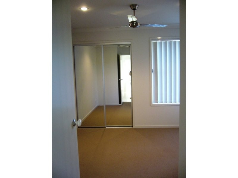 24 Westminster Crescent, Raceview QLD 4305