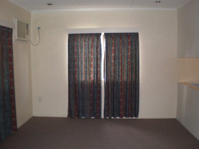 8 Theodore Street, Brassall QLD 4305