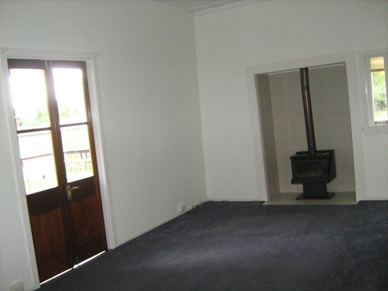 32 Lowry Street, North Ipswich QLD 4305