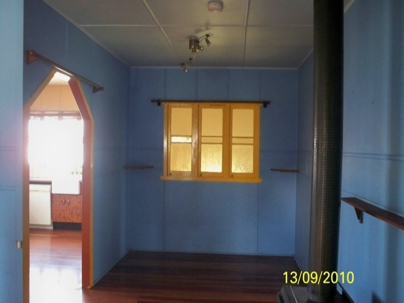 19 Hill Street, North Ipswich QLD 4305