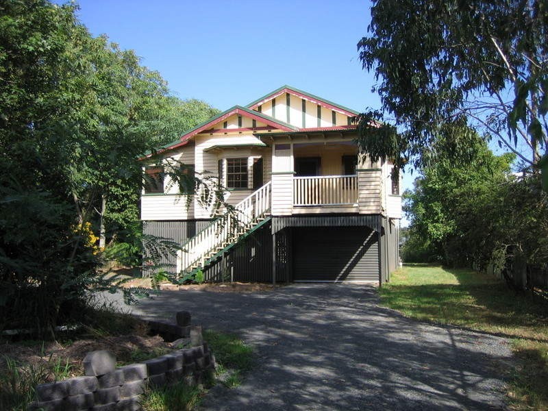 134 Woodend Road, Woodend QLD 4305