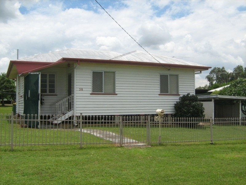 38 Idolwood Street, Eastern Heights QLD 4305