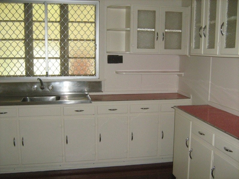 38 Idolwood Street, Eastern Heights QLD 4305