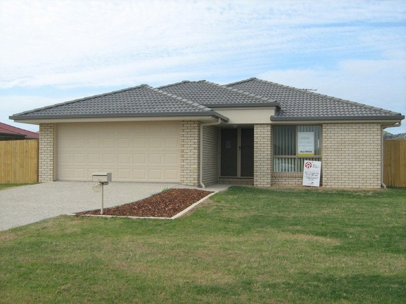 15 Bray Street, Lowood QLD 4311