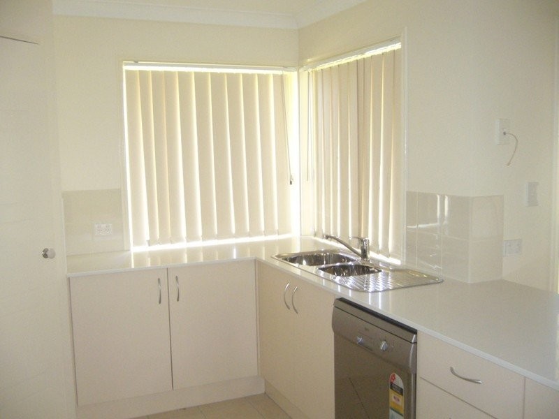 15 Bray Street, Lowood QLD 4311