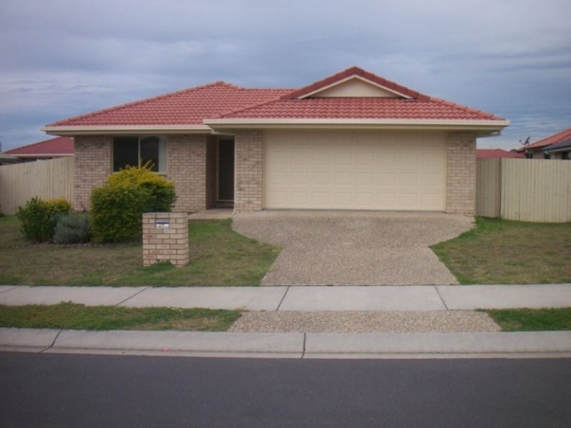 28 Banksia Drive, Raceview QLD 4305