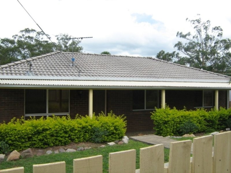 3 Ronald Street, Bundamba QLD 4304