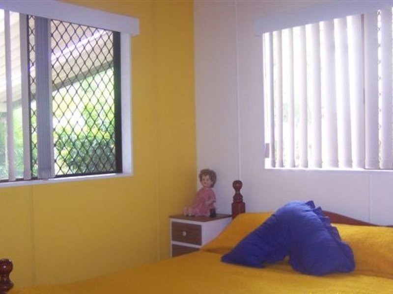 8 Theodore Street, Brassall QLD 4305