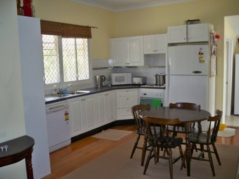 4 Spresser Street, Tivoli QLD 4305