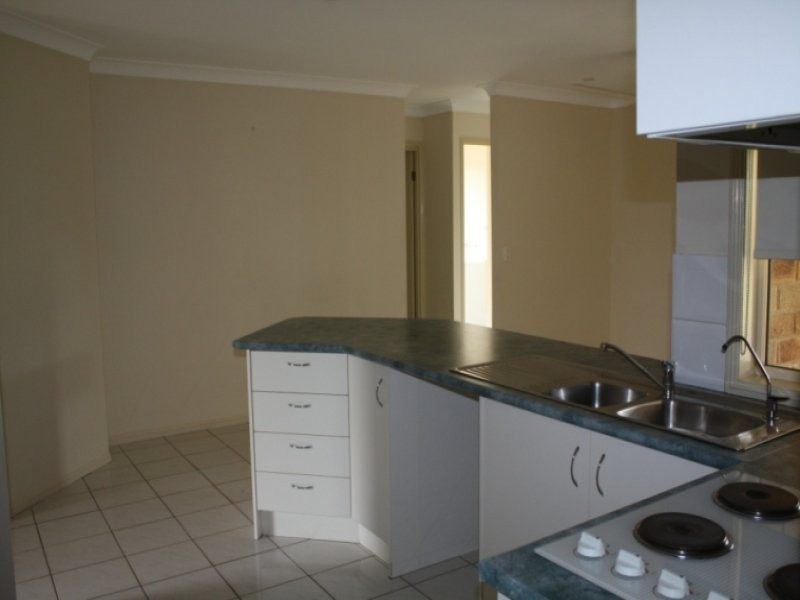 6 Iroquois Court, Brassall QLD 4305