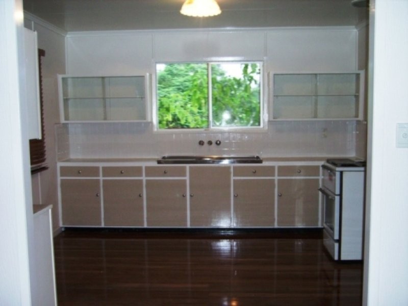 31 Gilmore Street, Leichhardt QLD 4305