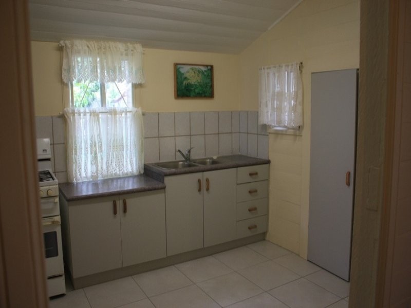 11 Delacy Street, North Ipswich QLD 4305