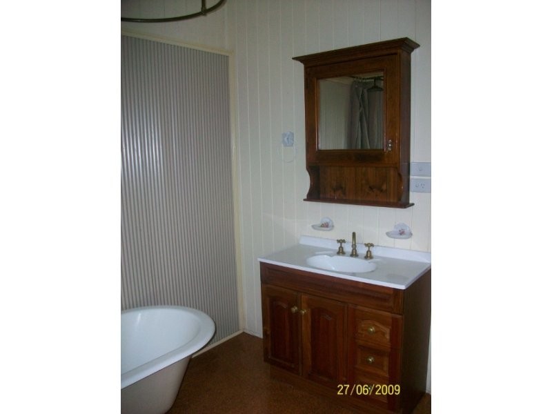 2 Mary Street, Woodend QLD 4305