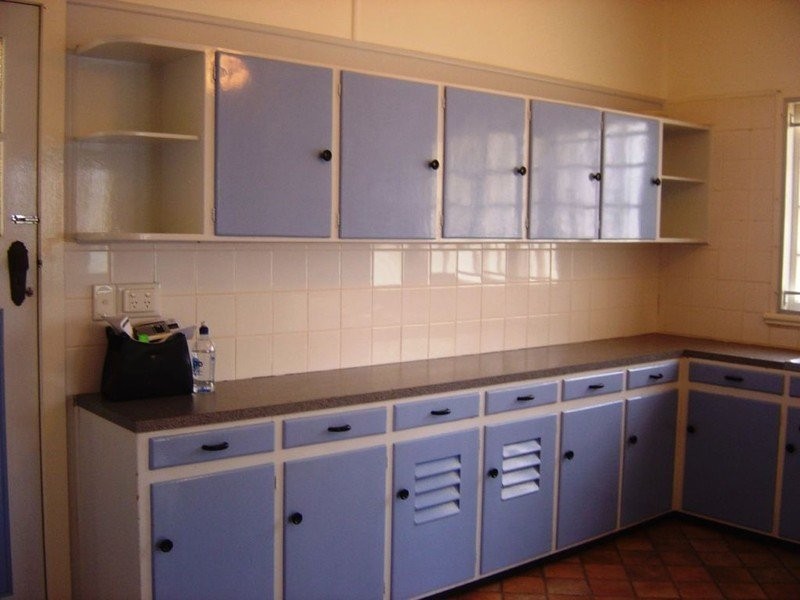 2 Tower Street, Eastern Heights QLD 4305