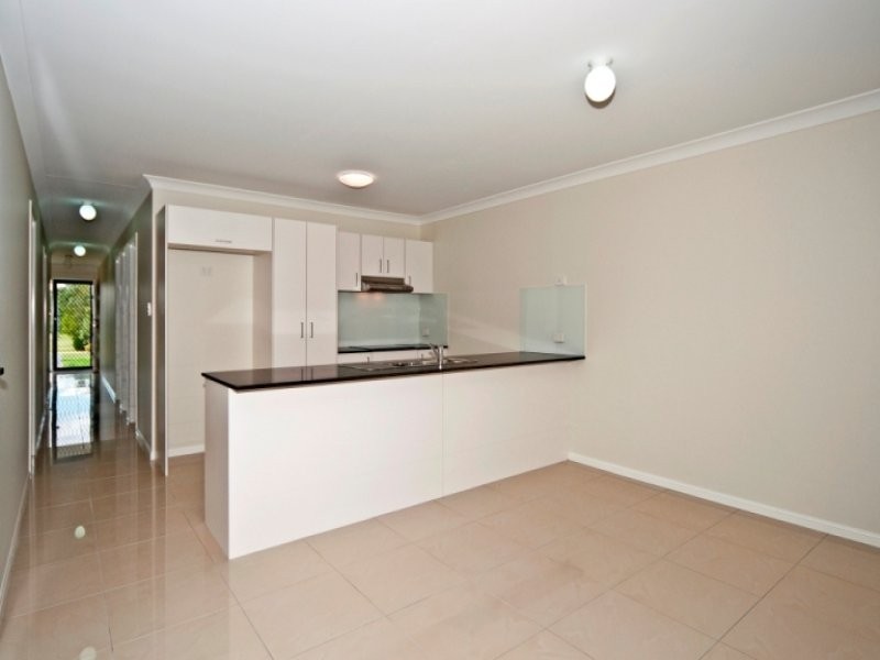 1 Ruthven Court, Yamanto QLD 4305